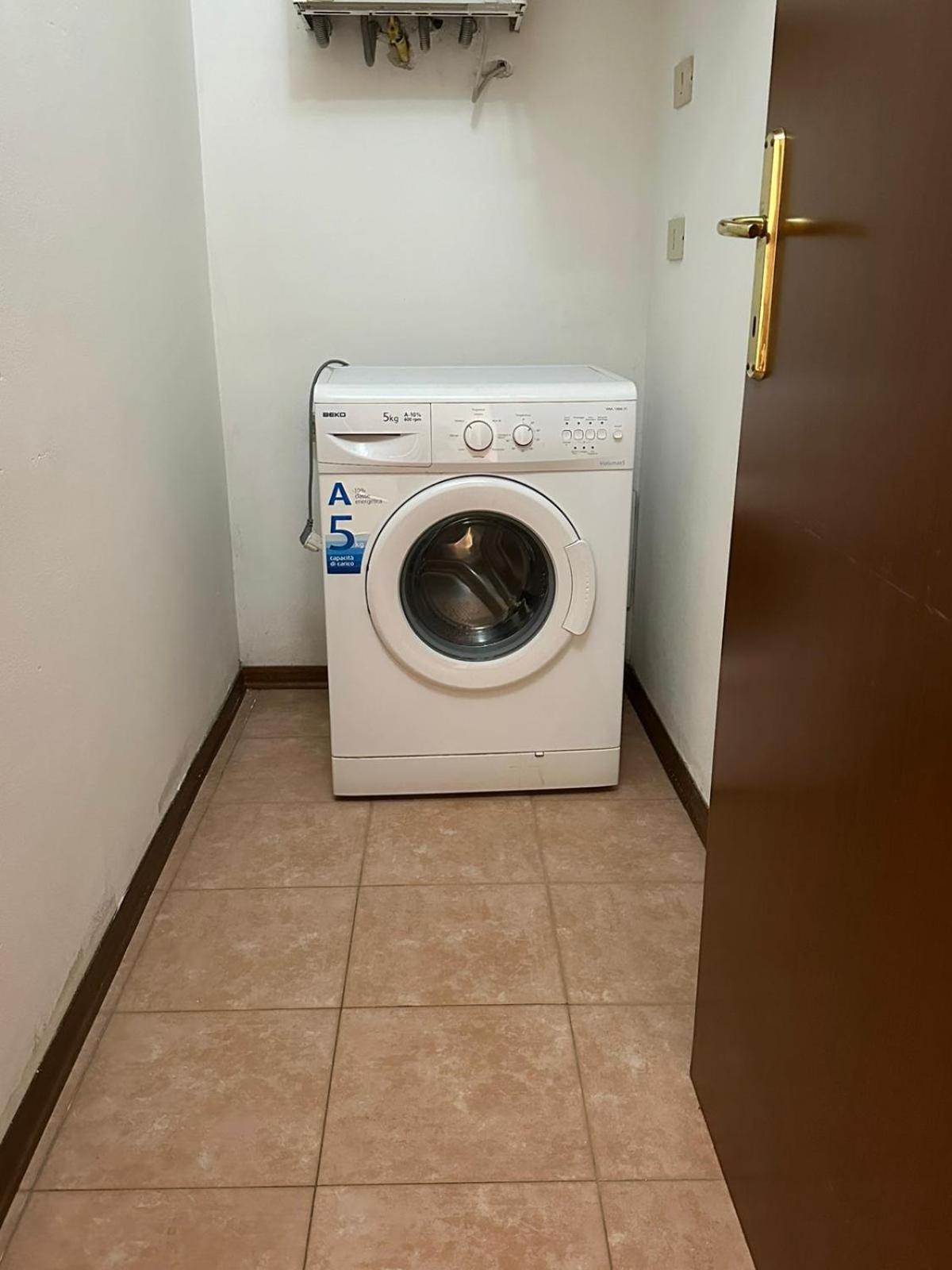 Agostino Apartment Pisa Bagian luar foto